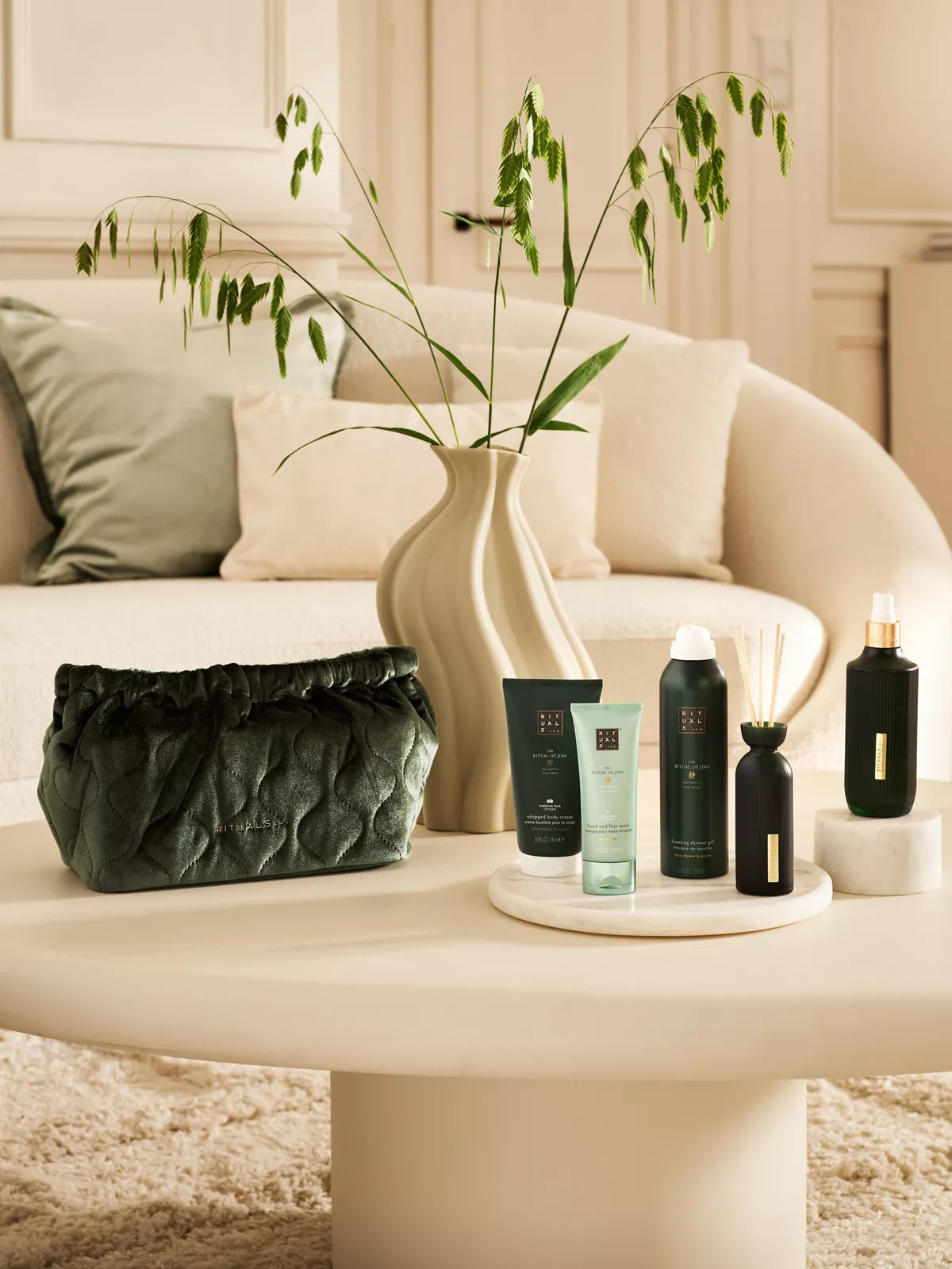 THE RITUAL OF JING
Gift Set S , M ,L