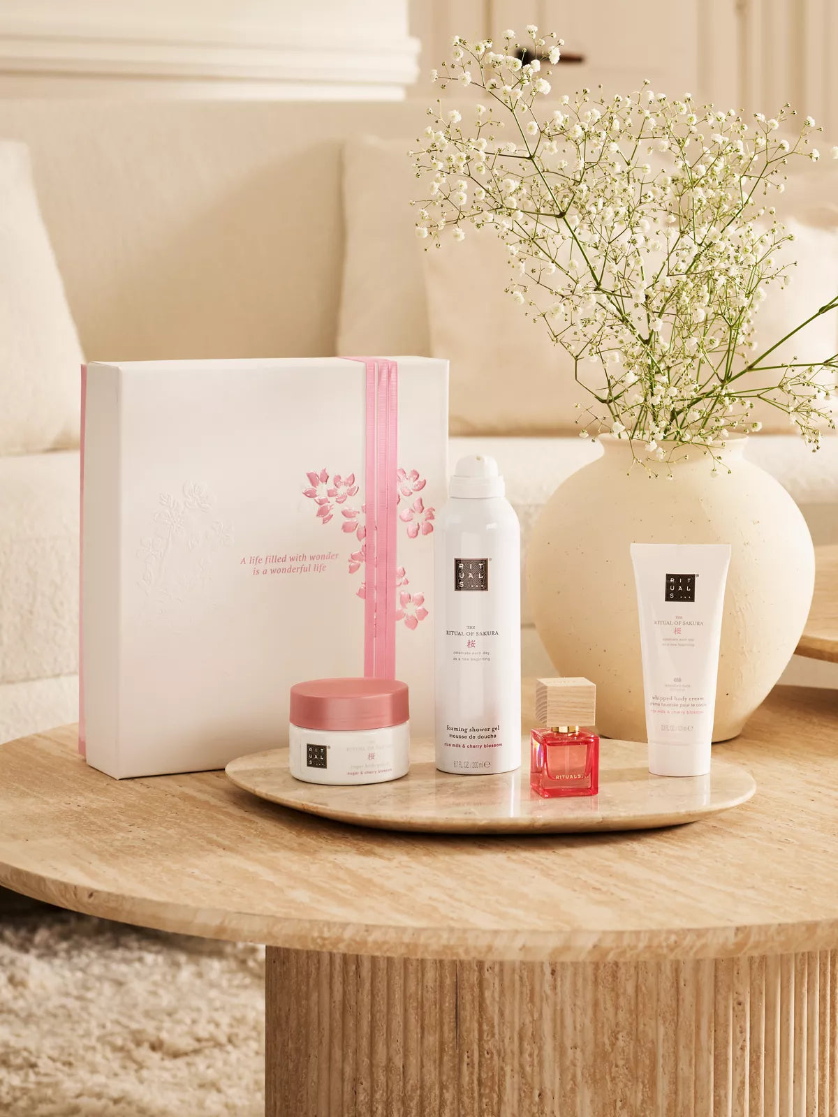 THE RITUAL OF SAKURA
Gift Set S, M, L