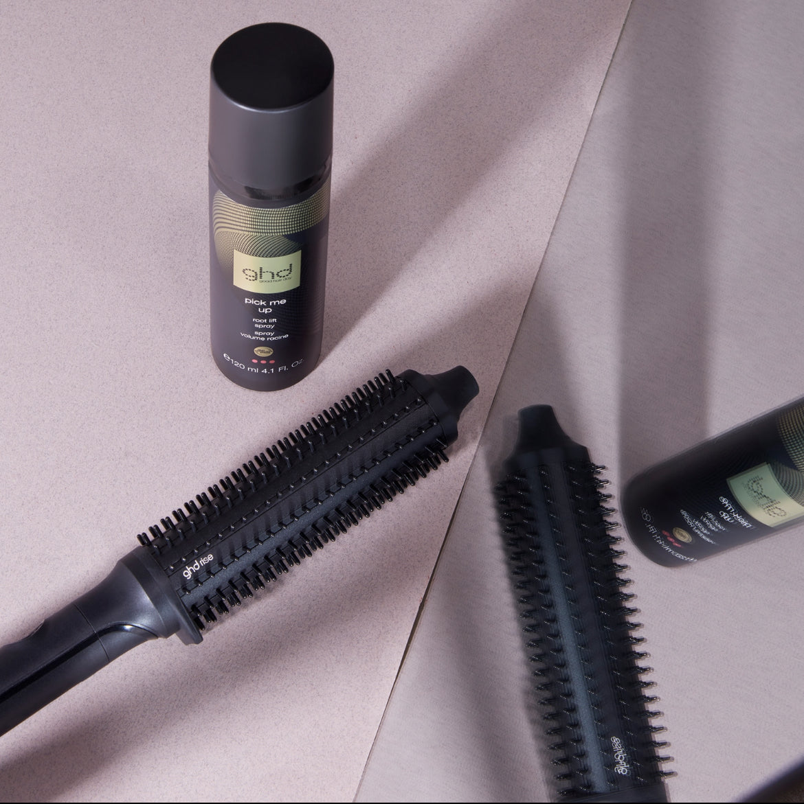 GHD brosse chauffante rise, volume boucles effet brushing