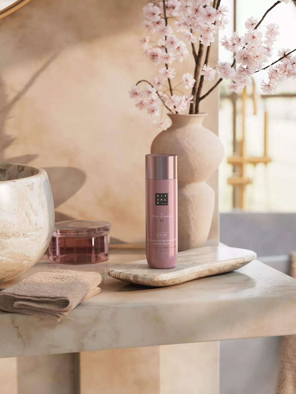 THE RITUAL OF SAKURA
Shower Oil
huile de douche, 200 ml