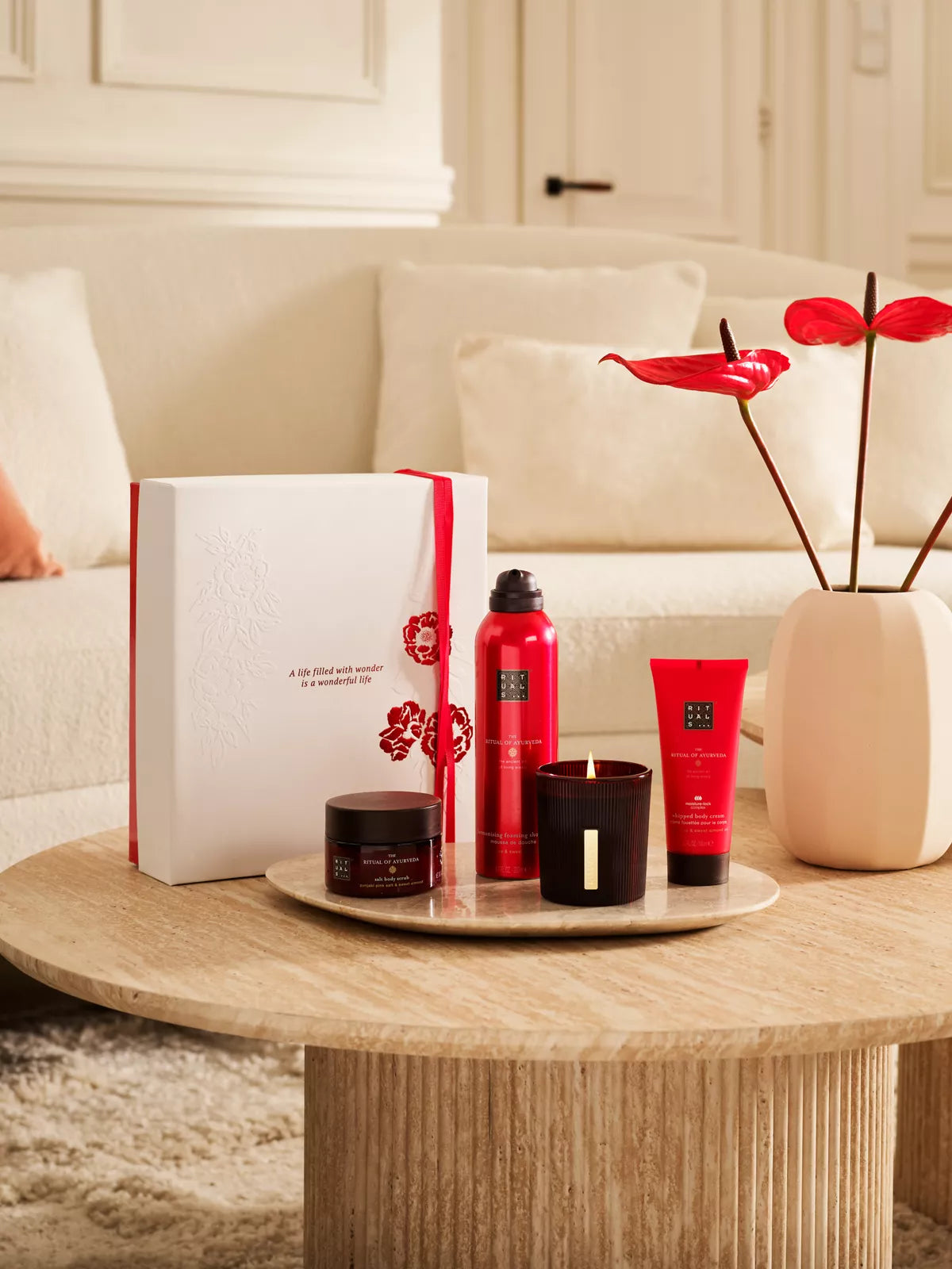 THE RITUAL OF AYURVEDA
Gift Set M et S