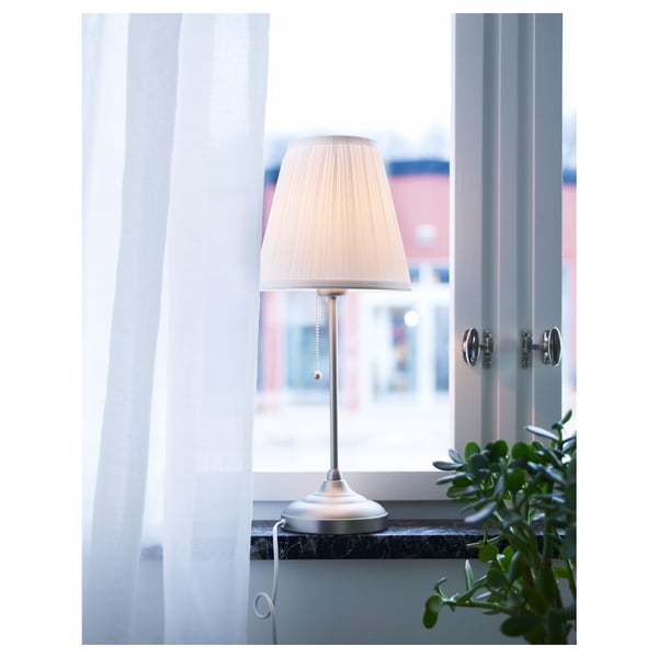 ÅRSTID Lampe de table